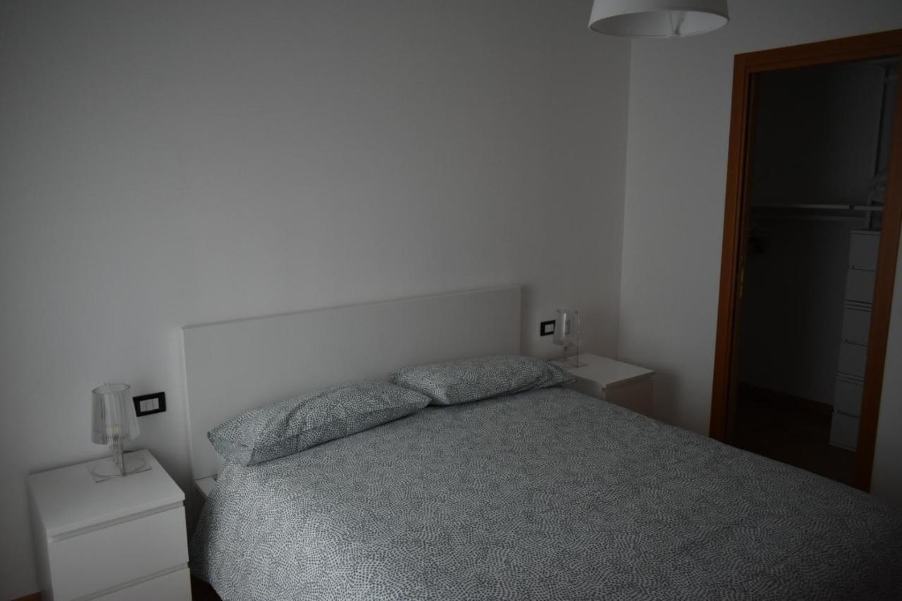 Ferienwohnung House Promenade Santa Giulia Mailand Exterior foto