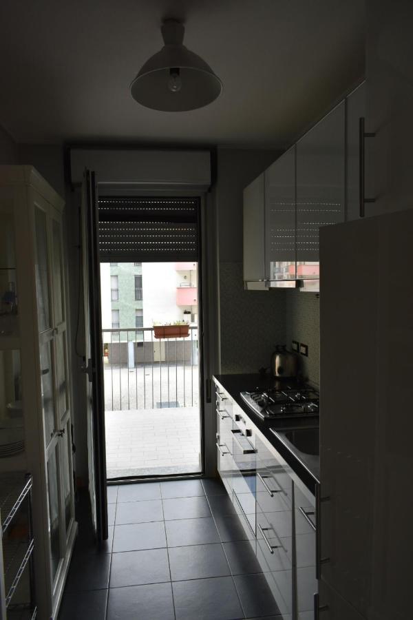 Ferienwohnung House Promenade Santa Giulia Mailand Exterior foto